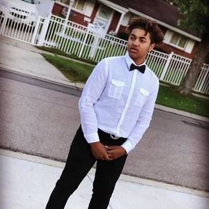 Meet your Posher, Youssouf